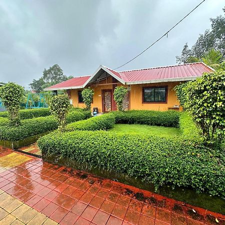 Karjat Ap Resort Bagian luar foto