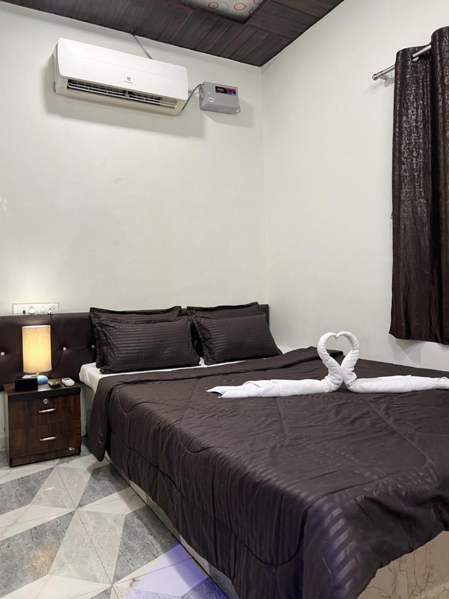 Karjat Ap Resort Bagian luar foto